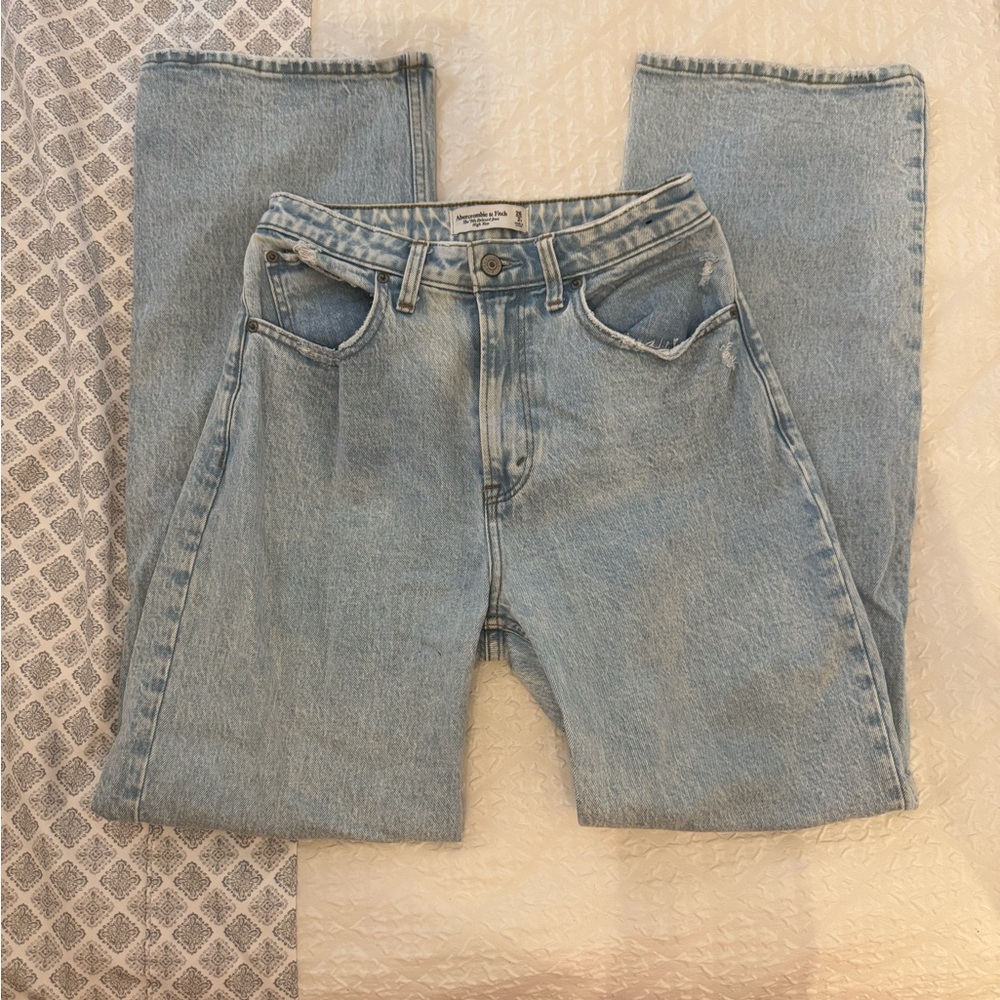 Abercrombie & Fitch 90s relaxed High Rise Jeans